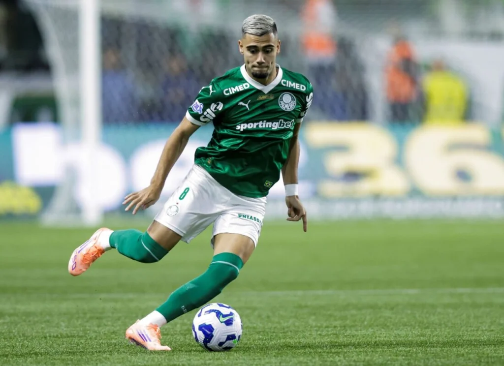 Alvo de polêmica em 2021, Andreas reencontra Flamengo na Libertadores