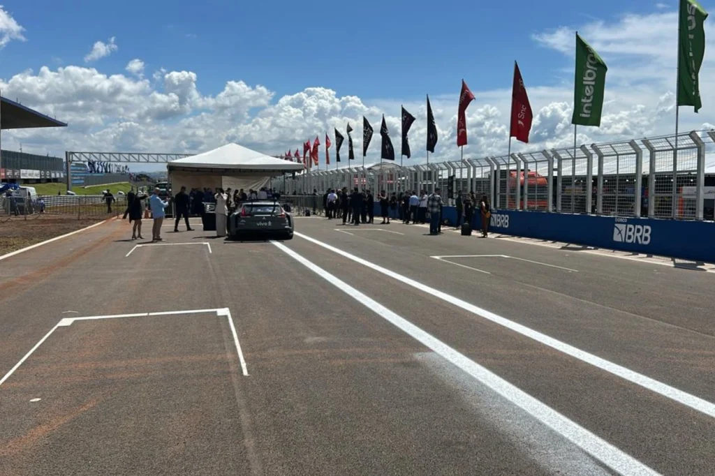 Autódromo Internacional de Brasília é reinaugurado após 11 anos