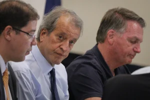 PL tem plano para pautar anistia na Câmara mesmo sem decisão de Motta