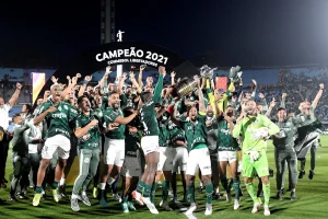 Relembre a final da Libertadores de 2021 entre Palmeiras e Flamengo