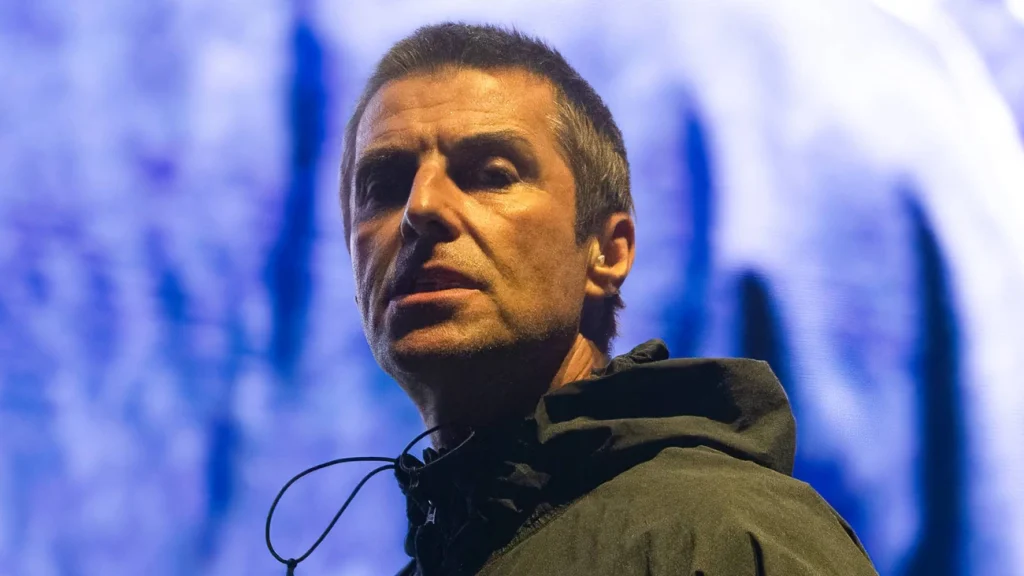 A promessa de Liam Gallagher sobre álcool após ter voltado a beber no Brasil
