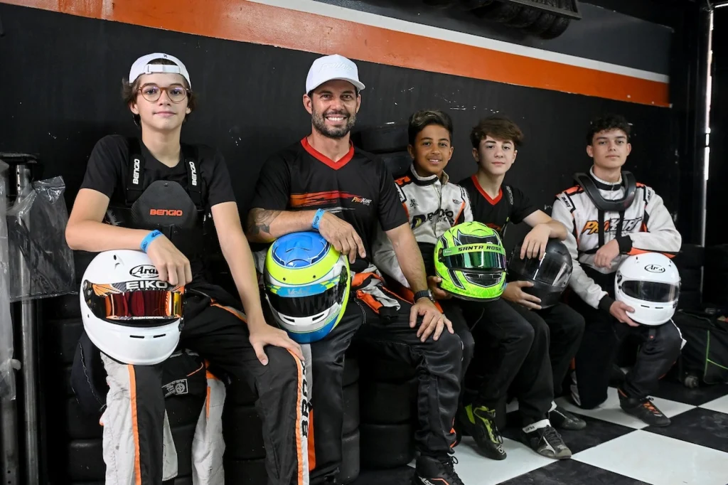 Equipe Prokart Racing se destaca no cenário do automobilismo no DF