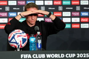 Filipe Luís despista sobre renovar contrato com o Flamengo