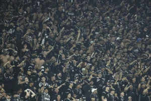 FPF proíbe Gaviões da Fiel de frequentar estádios hoje