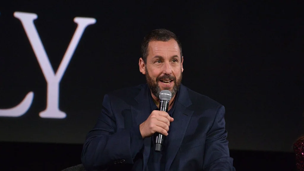 O álbum que Adam Sandler não se cansa de escutar, segundo o próprio