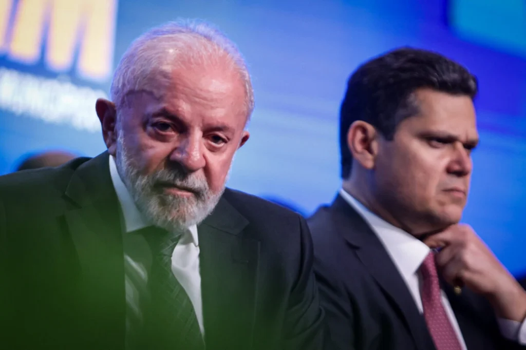 O “momento Trump” de Alcolumbre: Por que ele recuou?