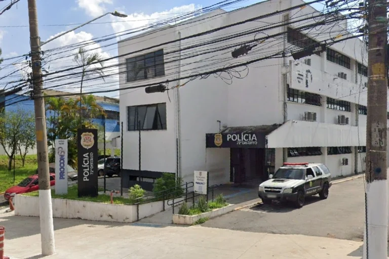 Possível emboscada: 5 policiais ficam gravemente feridos após explosão