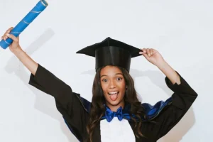 Rayssa Leal relembra formatura na escola: “A história é muito bonita”