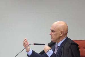 STF julga hoje 6 réus da trama golpista com voto de Moraes