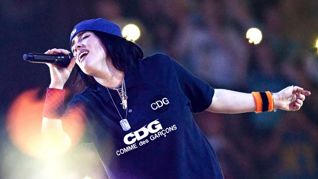 Billie Eilish se Entrega em Mais de 3D com James Cameron