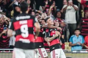 Flamengo luta para escapar do quadrangular com resultados imprevisíveis no Campeonato Carioca