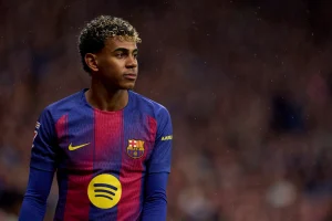 Deco critica Barcelona após goleada 4×0 do Atlético de Madrid na Copa do Rei